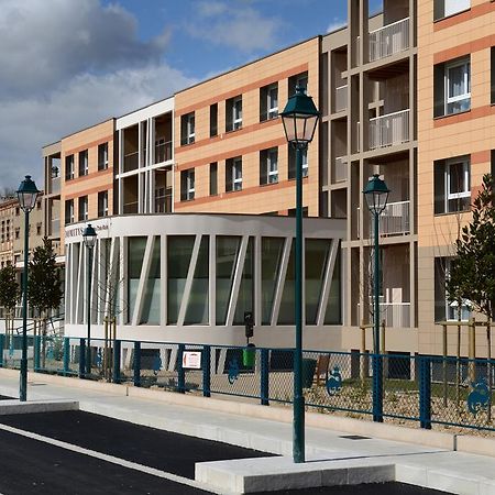 Domitys Le Jardin Des Trois Rois Romorantin-Lanthenay Exterior foto
