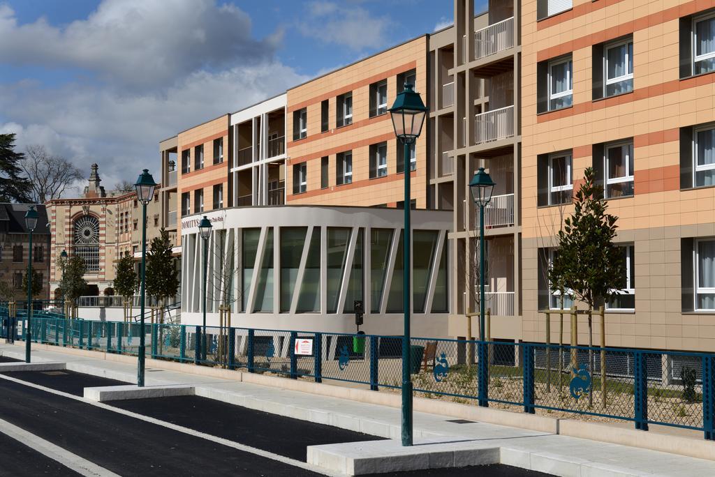 Domitys Le Jardin Des Trois Rois Romorantin-Lanthenay Exterior foto
